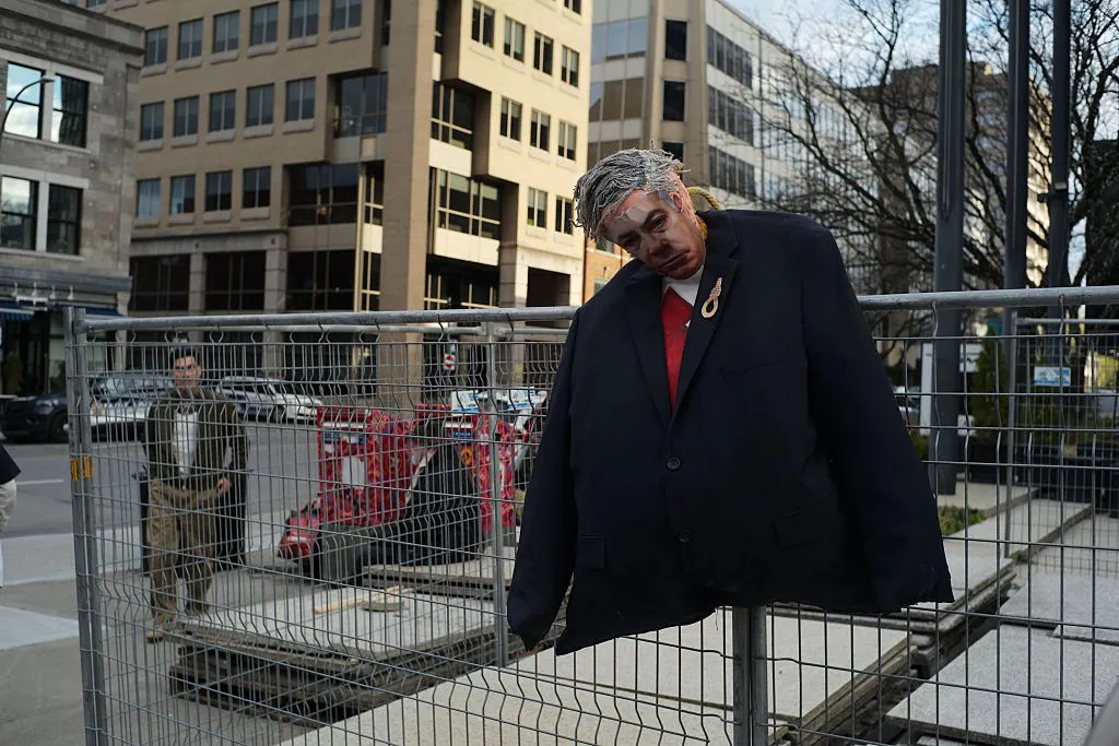Anti-Israel Extremists Hang Effigies Of Trump, Netanyahu From Nooses At Sick Rally