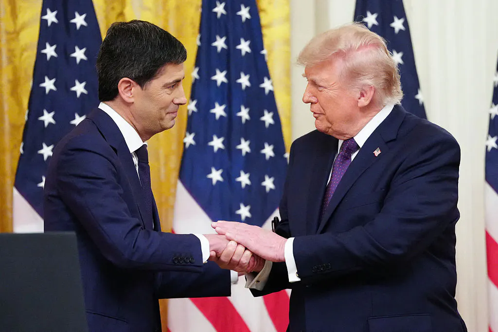 Trump’s New Fed Boss Officially Takes Over