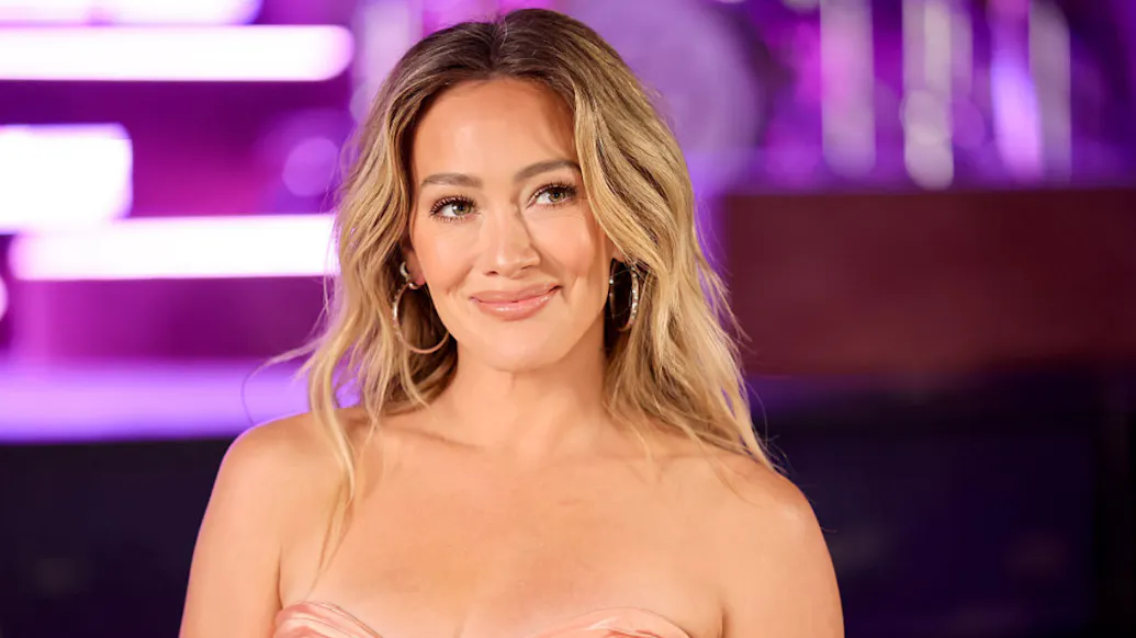 Hilary Duff Ditches Tradition For 2026 Sports Illustrated Swimsuit Cover