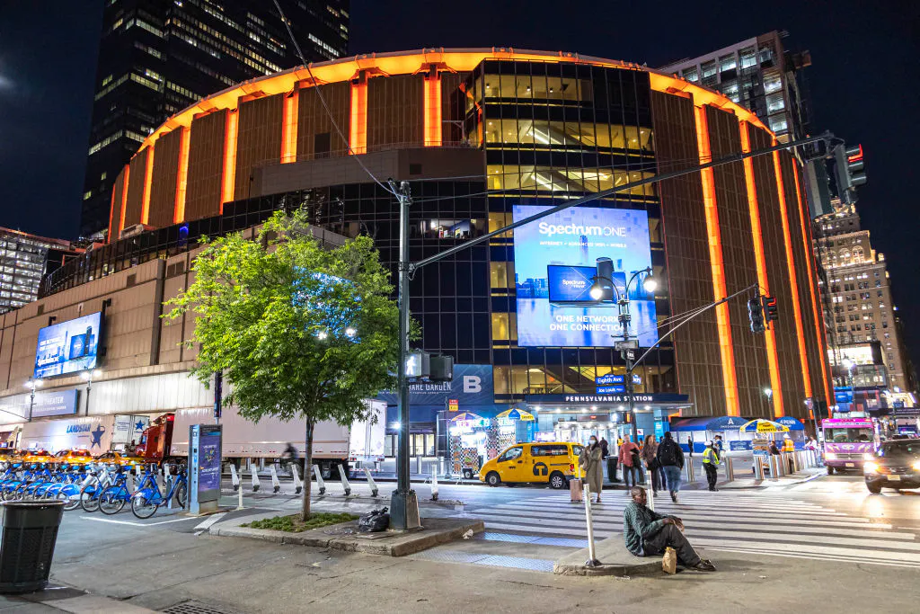 Witnesses In Shock After Father Of Two Falls To His Death At New York Concert