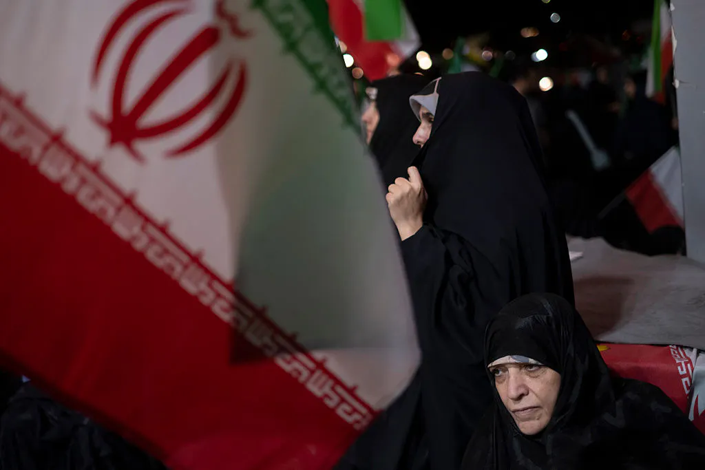 Iranian Regime Whips Female Singer For YouTube Concert As Mullahs Execute Protesters