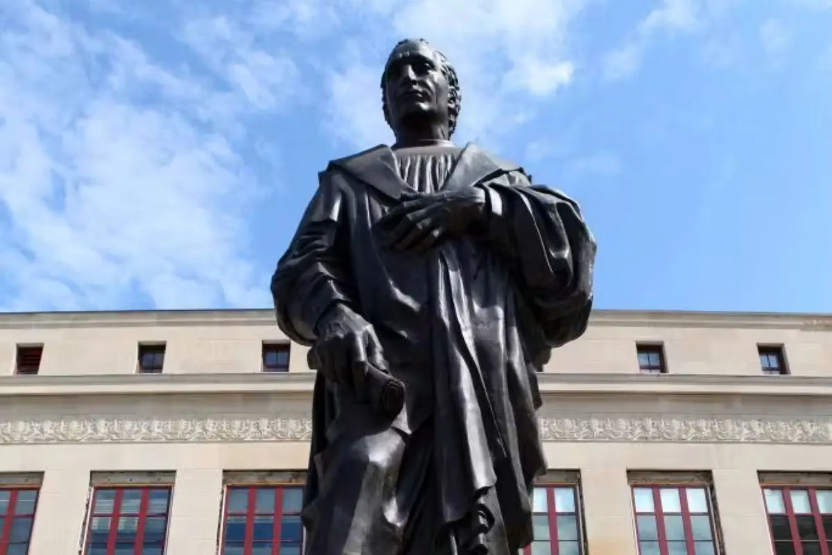 Restoring History: Another Famous Columbus Statue Makes A Comeback