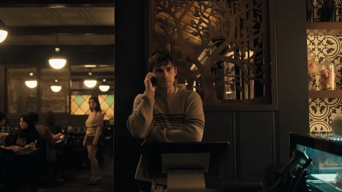 The Dating Advice Hidden Inside The Year’s Biggest Horror Su