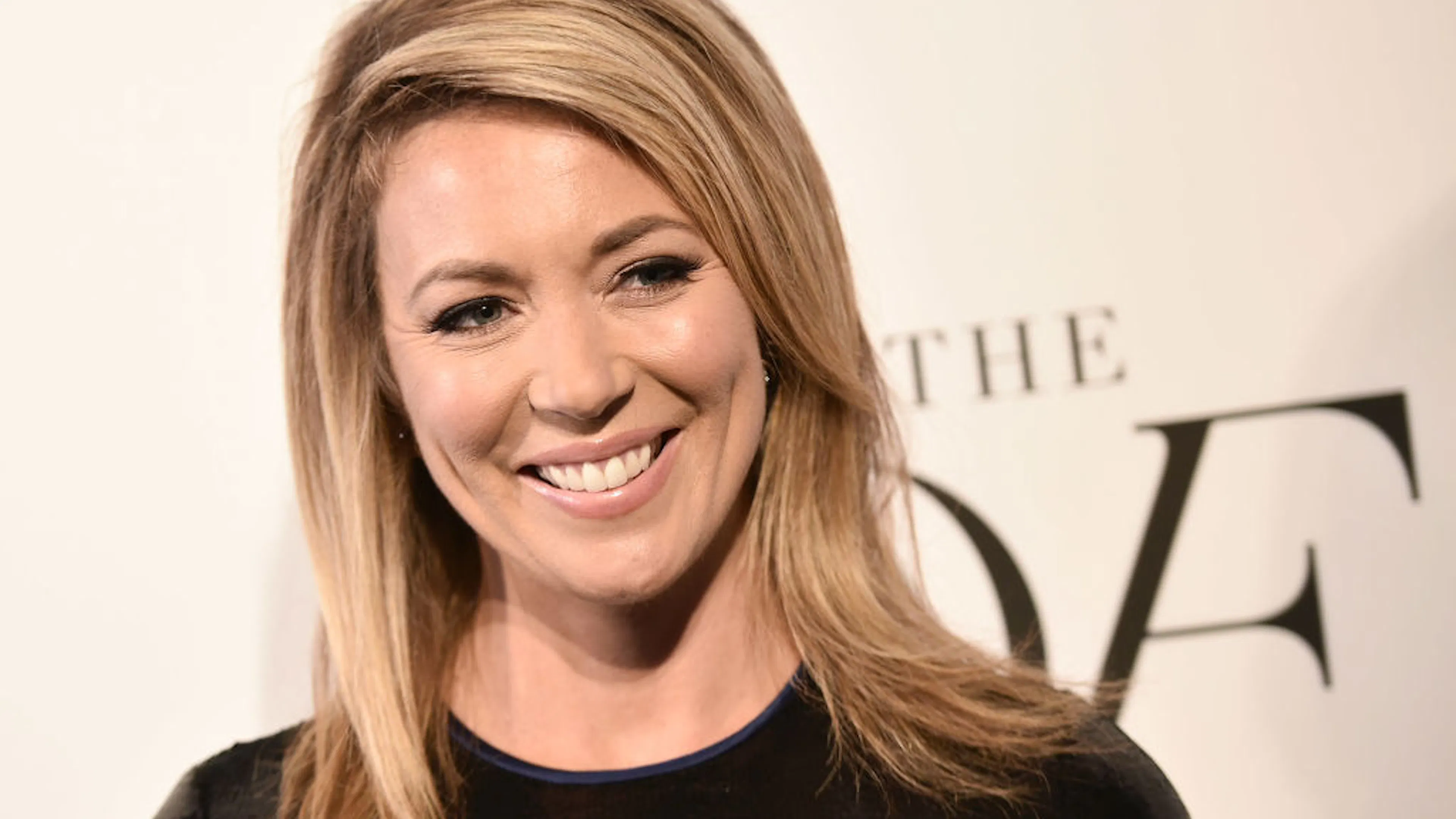 Former CNN Star Reduced To Posting Risqué Photos, Blogging About Sex Life