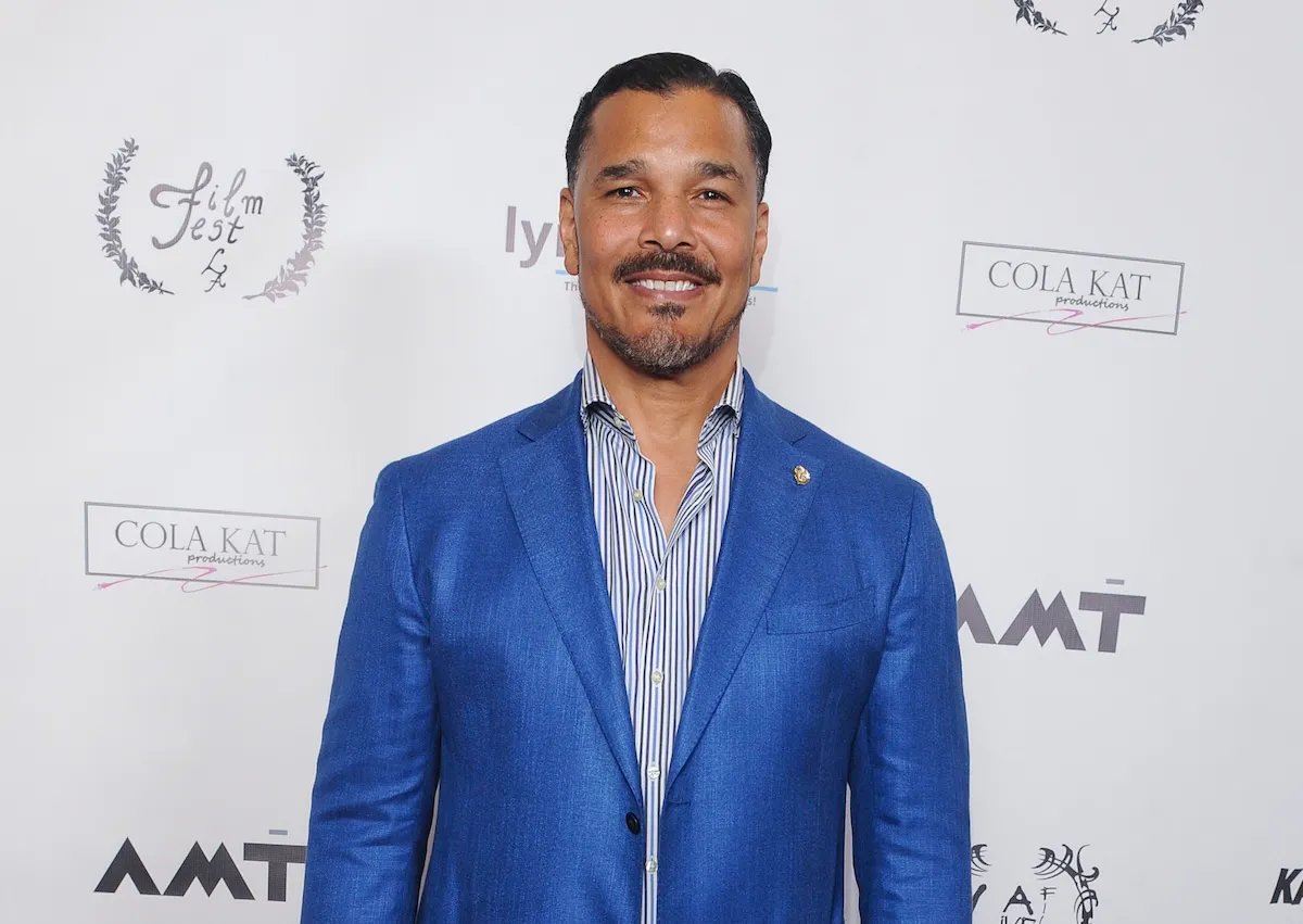 Broadway Actor Loses Lead Role After Transgender Comments Resurface