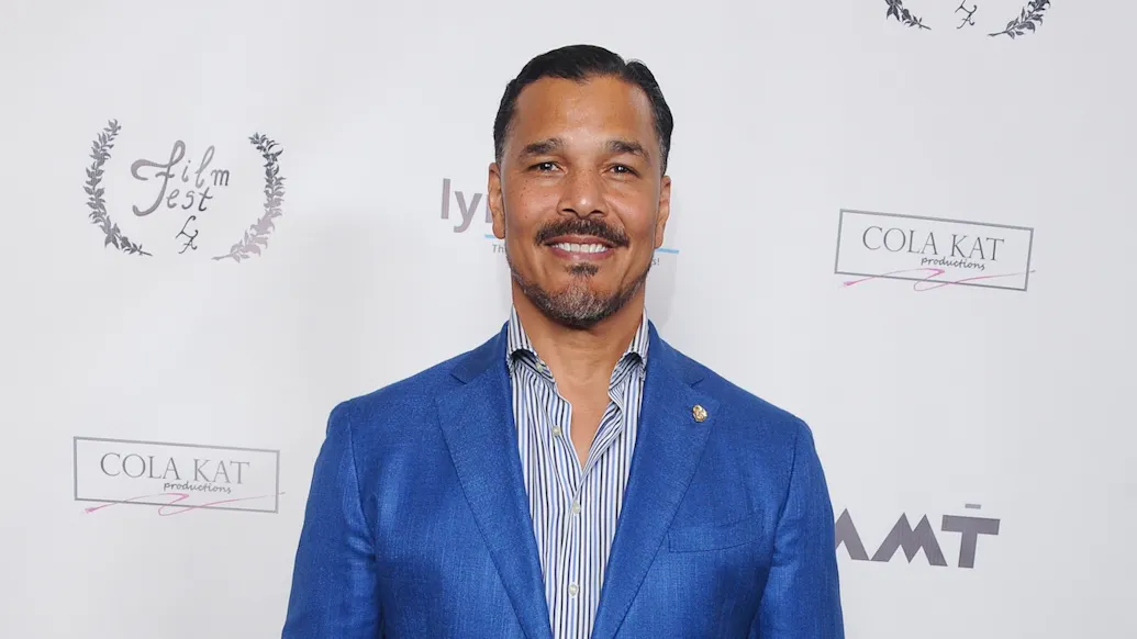 Broadway Actor Loses Lead Role After Transgender Comments Resurface