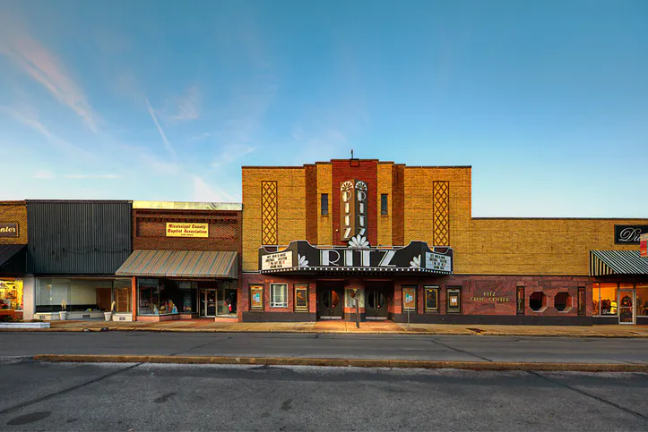 How The Smartphone Crowded Out The Cineplex