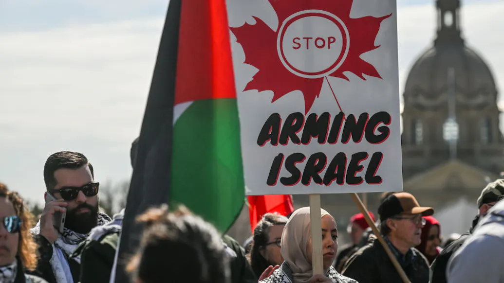 Muslim Brotherhood-Linked Networks Embedded Just Across U.S. Border, Report Warns