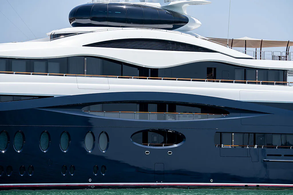 Zuckerberg’s $300M Yacht ‘Refused’ To Help Stranded Boat