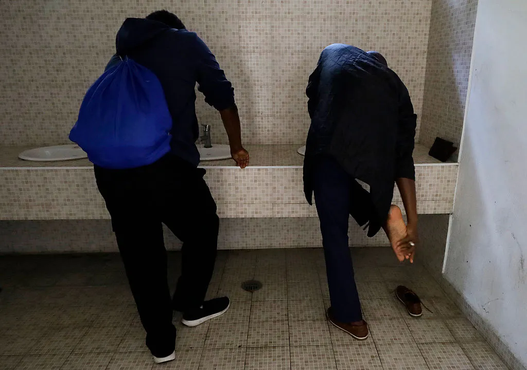 DFW Airport Scraps Islamic Foot-Washing Stations After Governor Threatens Its Funding