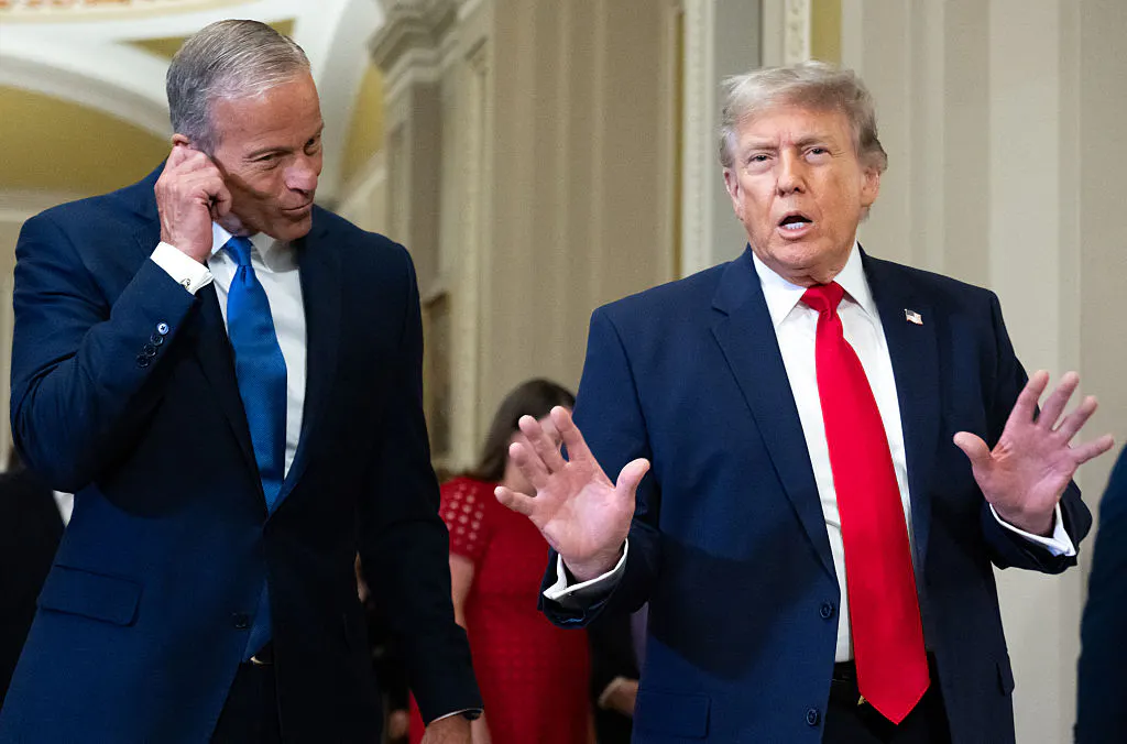 Top Trump Officials Sound Alarm Over GOP Midterm Strategy