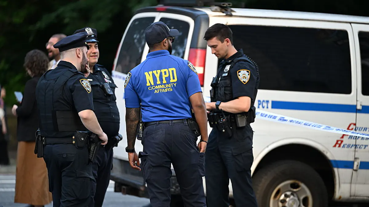 NYPD Shoots, Kills Man Who Lunged At Officers With Butcher Knife