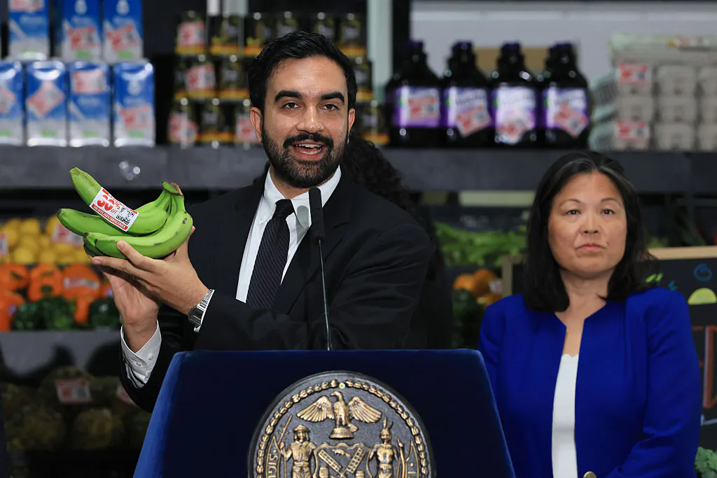 Immigrants Sue Mamdani Over ‘Disastrous’ Government-Owned Grocery Store Plan