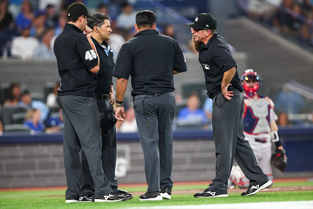 MLB Game Delayed After Bizarre Sequence Confuses Everyone, Including The Umps