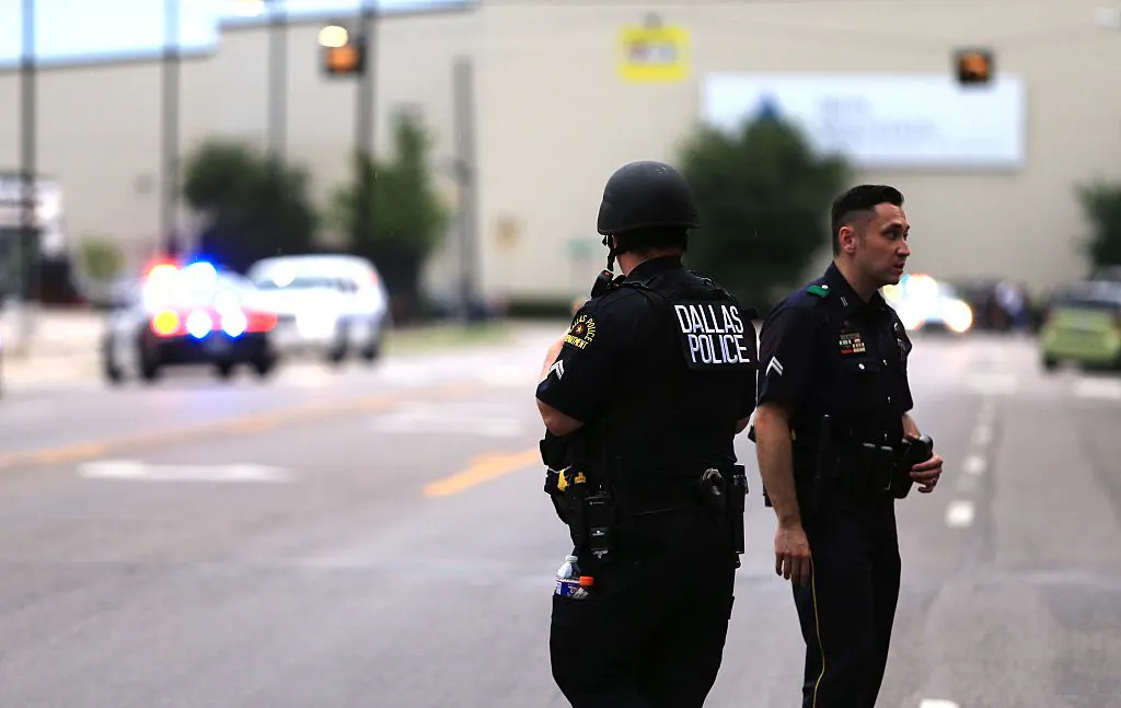 Police Officer Shot By Man He Just Helped