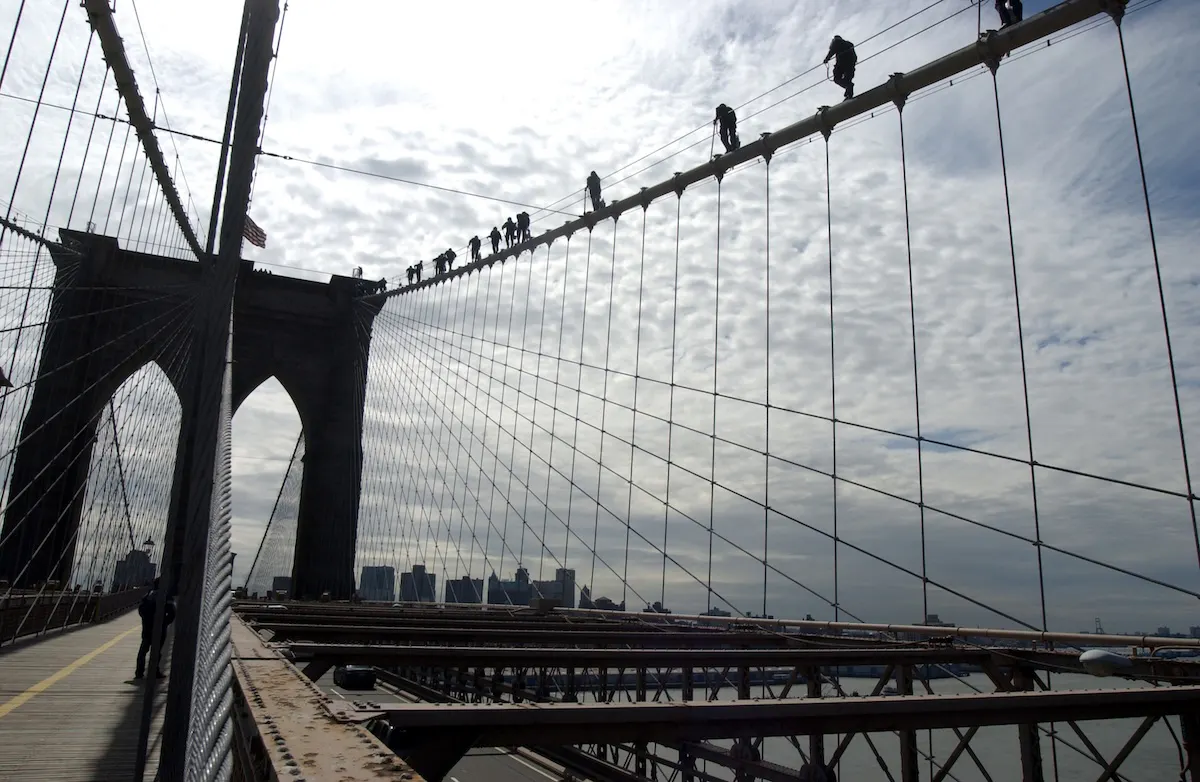 Another Knife-Wielding Maniac Charges Police In NYC