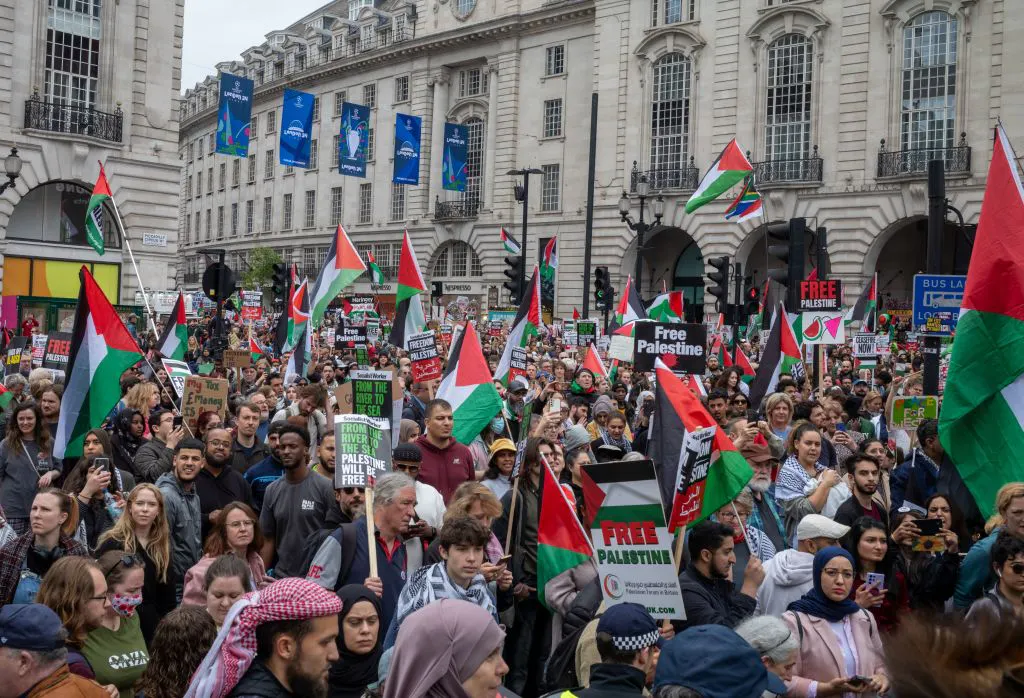 U.K.’s Anti-Israel Boycott Sparks Furious Retaliation