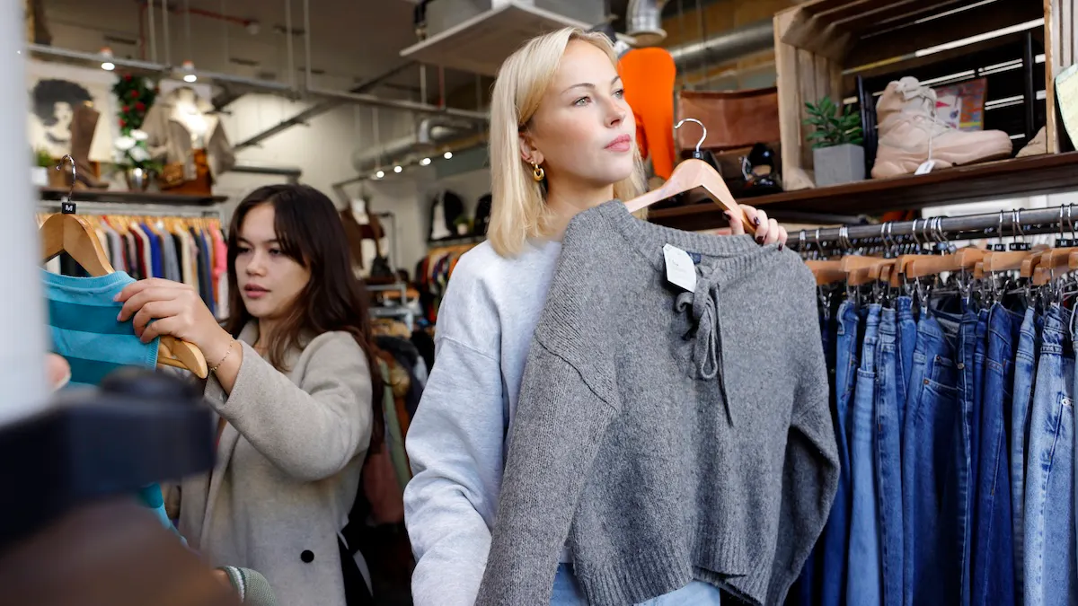Five Secrets To Scoring Expensive Clothes For Thrift Store Prices