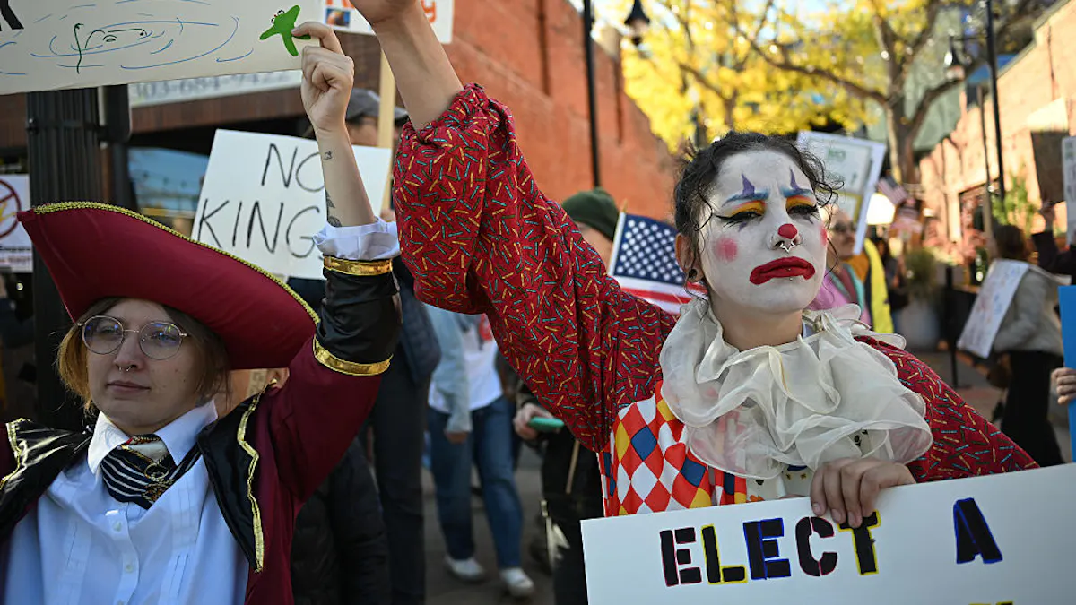 Leftists Deploy Literal Clowns To Combat Right-Wingers