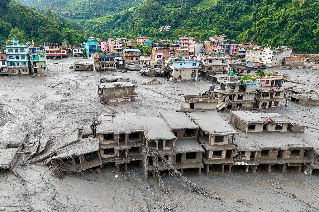 How A Principal’s Quick Thinking Saved 900 Students From Devastating Floods