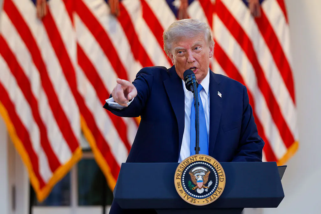 Trump Pledges 100% Support To GOP In Midterms, Vows 35 Campaign Stops In Final Stretch