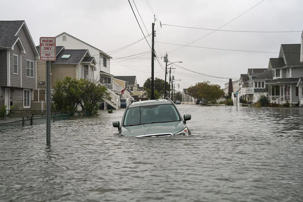 Powerful Northeast Storm Kills At Least One, Knocks Out Power For 100,000