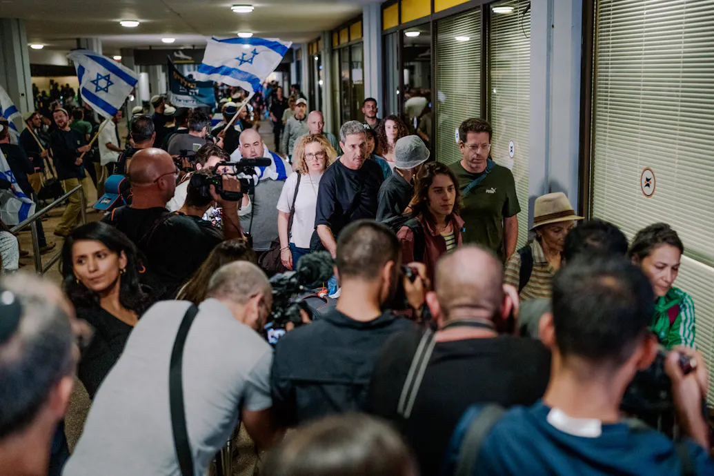 How A Plane Full Of Israelis Fought Terrorists — And The Media Narrative