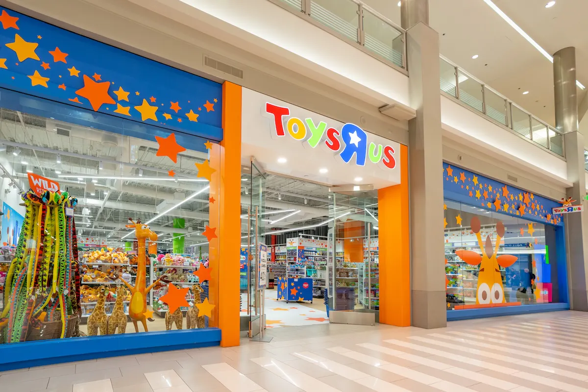Adults Who Refuse To Grow Up Are Bringing Toys ‘R’ Us Back To Your Mall
