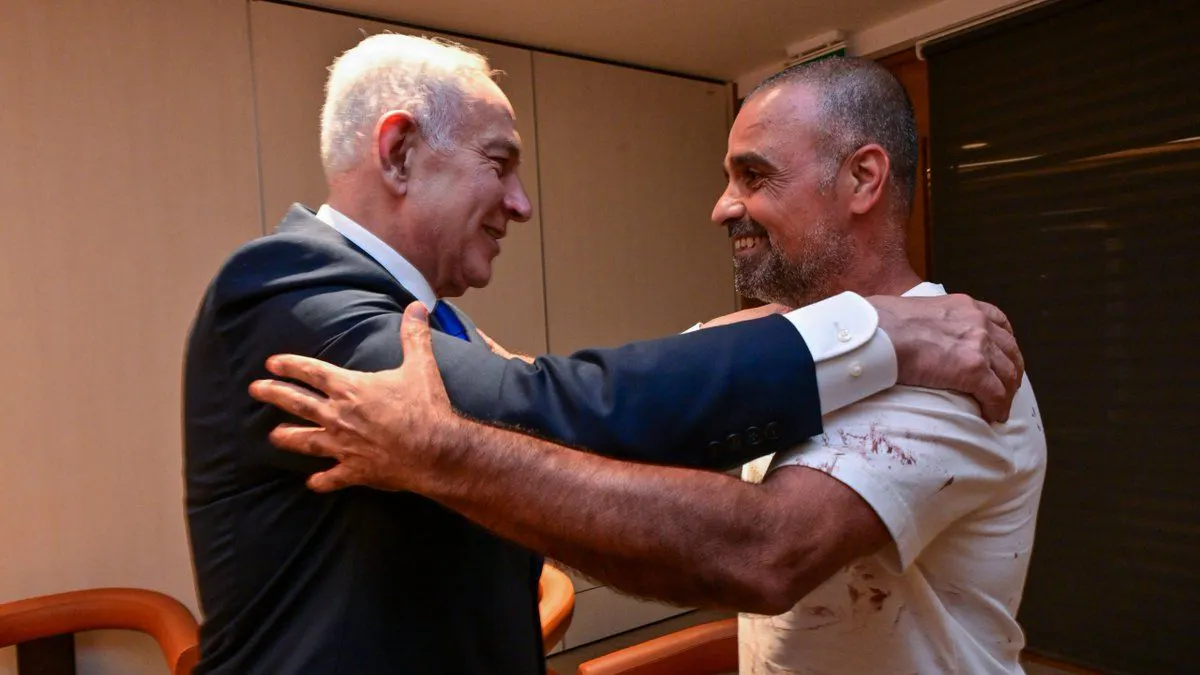 Hero Reveals To Netanyahu How He Went From Choking Terrorist To Flying Plane