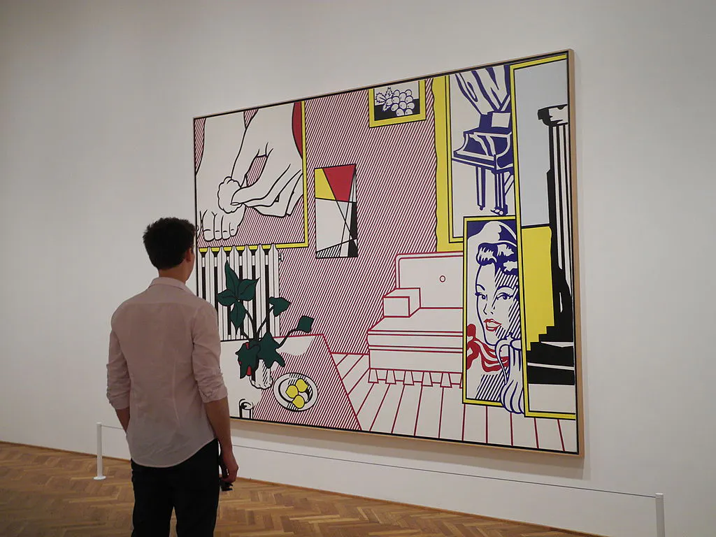The Interplay Of Pop Art And Exhibition Through Lichtenstein’s Color-Filled Brilliance
