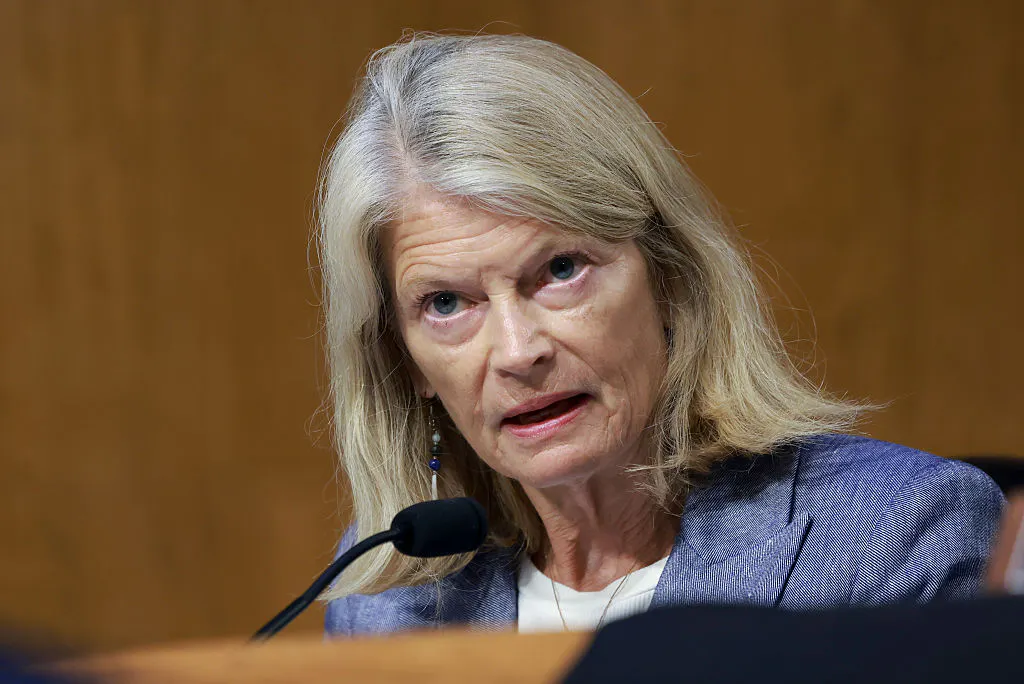 GOP Senator Sticks Knife In Party’s Back With Stunning Pre-Election Endorsement