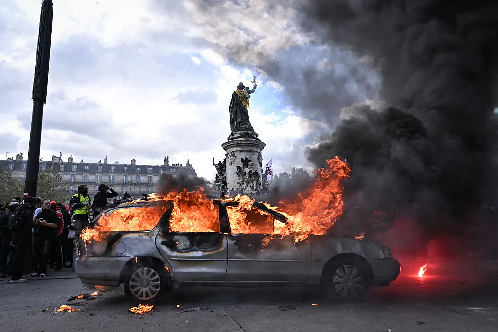 NFL Sticks With Plans For Paris Game Amid Muslim Riots