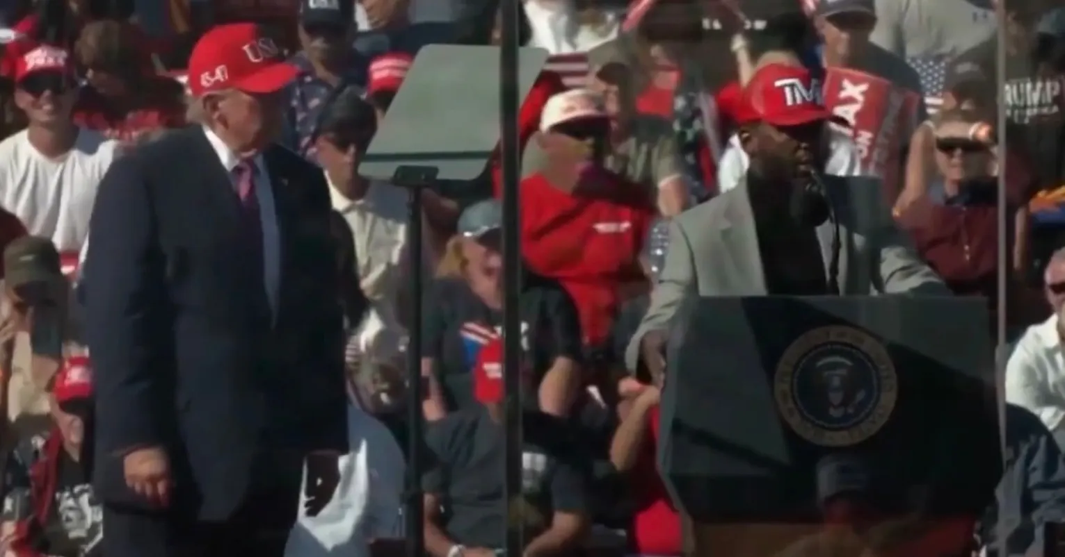 Floyd Mayweather Jr. Is Latest Sports Legend To Join Trump’s Star-Studded Rally Lineup